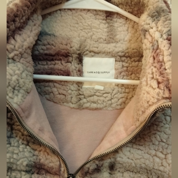 Plaid pullover - Picture 2 of 3